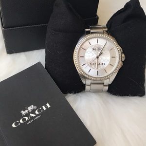 Coach analog watch